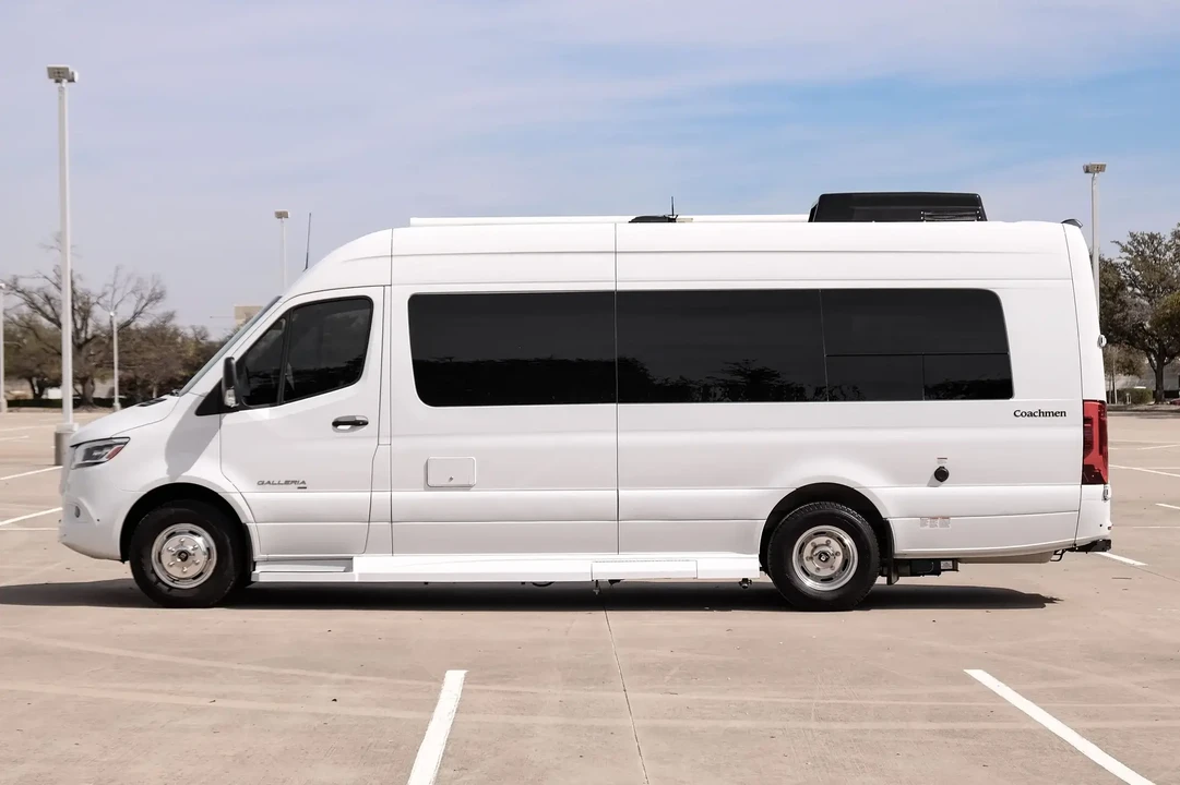 2020 Mercedes-Benz VS30 Sprinter - Image 3 of 6
