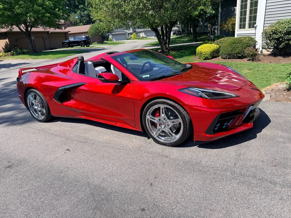 2021 Chevrolet Corvette C8 - Image 2 of 10