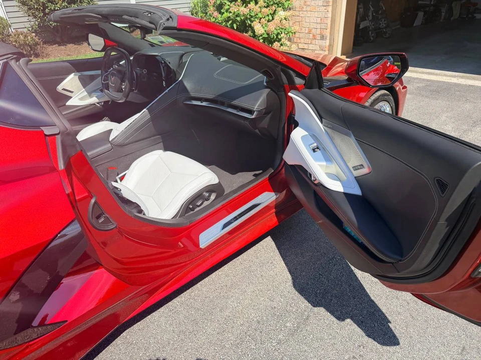 2021 Chevrolet Corvette C8 - Image 8 of 10