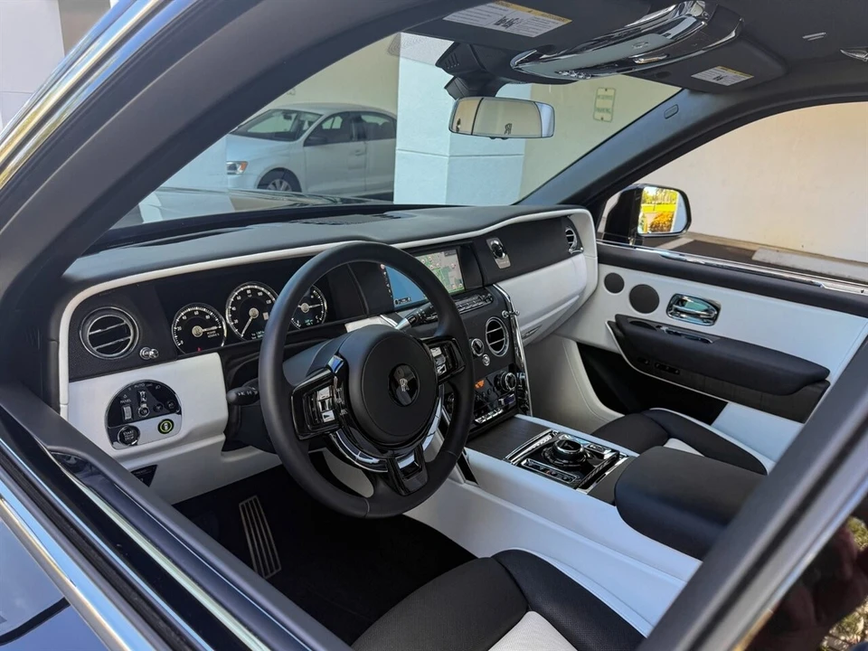 2021 Rolls-Royce Cullinan - Image 2 of 4