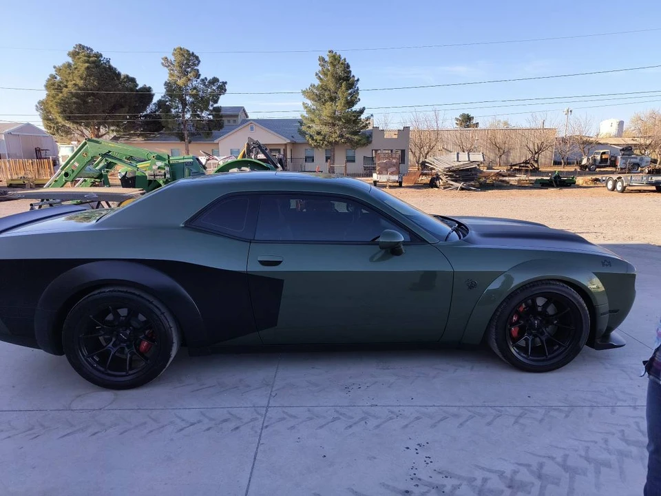 2021 Dodge Challenger SRT Hellcat 3rd Gen - Image 8 of 10
