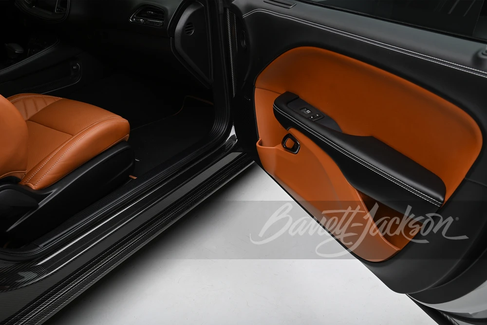 2021 Dodge Challenger SRT Hellcat 3rd Gen - Image 16 of 31
