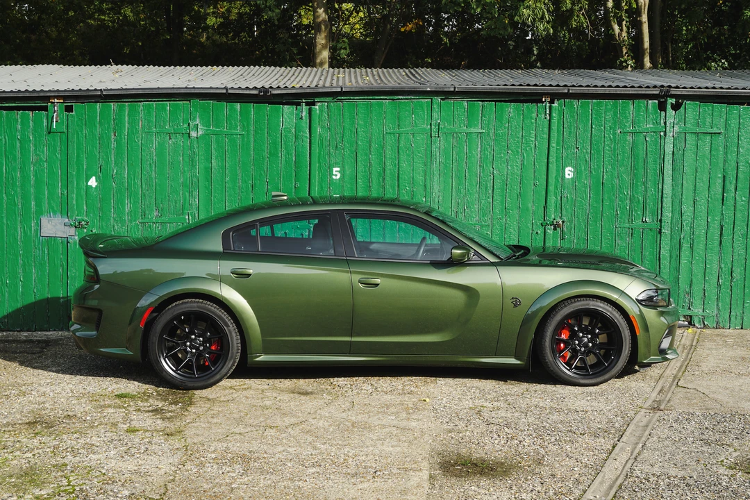 2021 Dodge Charger SRT Hellcat 7th Gen - Image 17 of 31