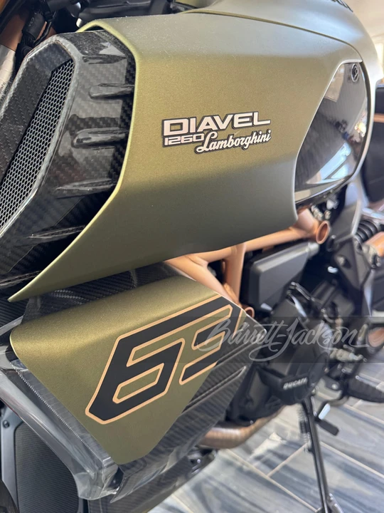 2021 Ducati Diavel - Image 4 of 7