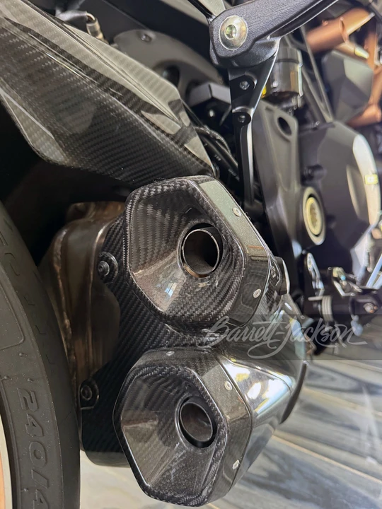 2021 Ducati Diavel - Image 5 of 7