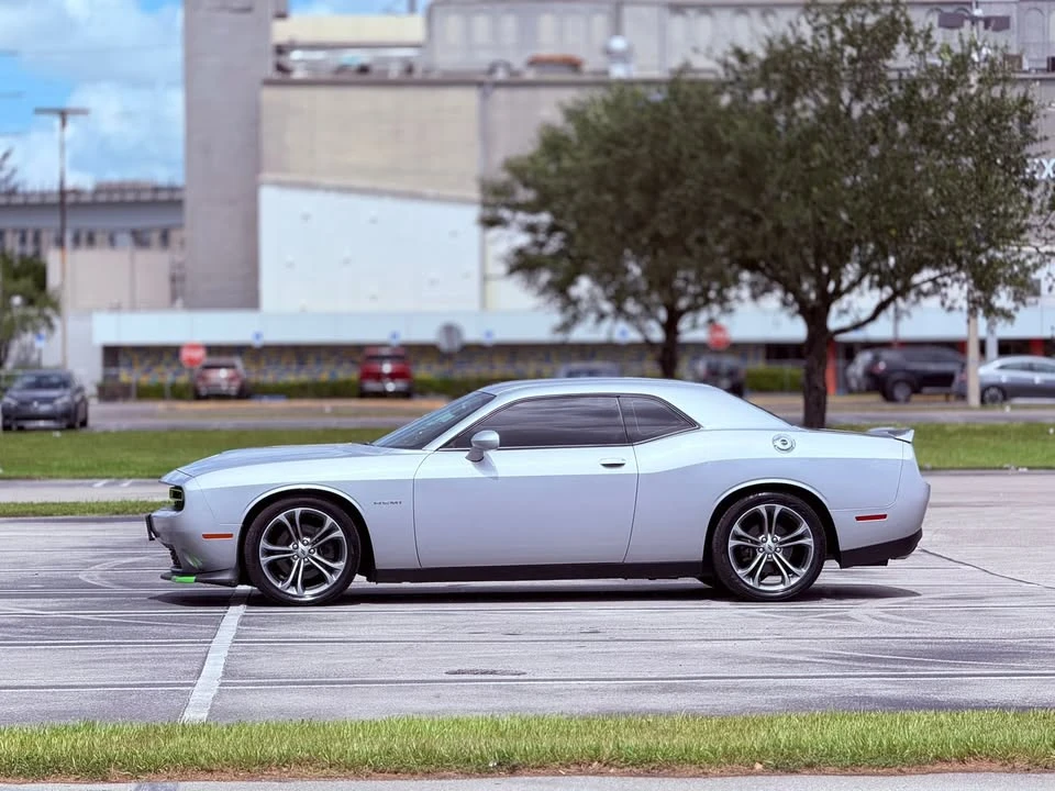 2021 Dodge Challenger 3rd Gen - Image 5 of 9