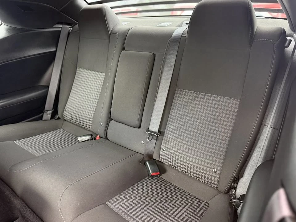 2021 Dodge Challenger 3rd Gen - Image 19 of 20