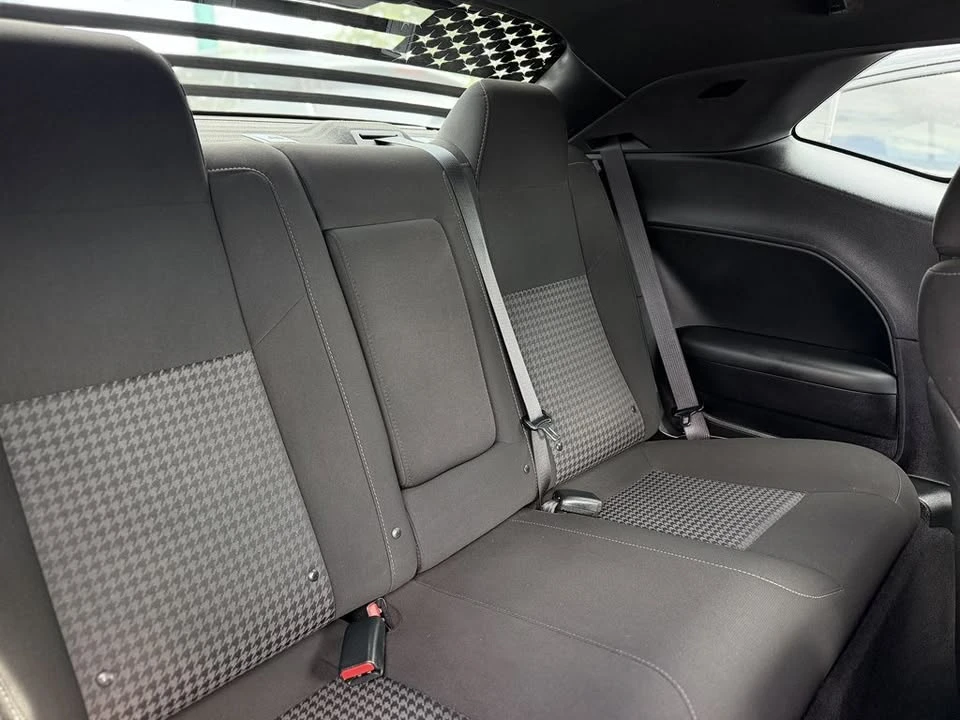 2021 Dodge Challenger 3rd Gen - Image 18 of 20