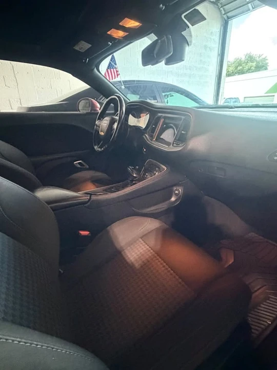 2021 Dodge Challenger 3rd Gen - Image 9 of 11