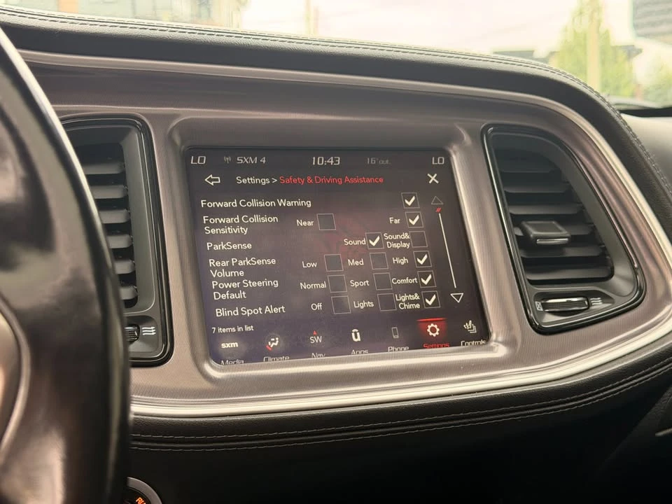 2021 Dodge Challenger 3rd Gen - Image 18 of 19