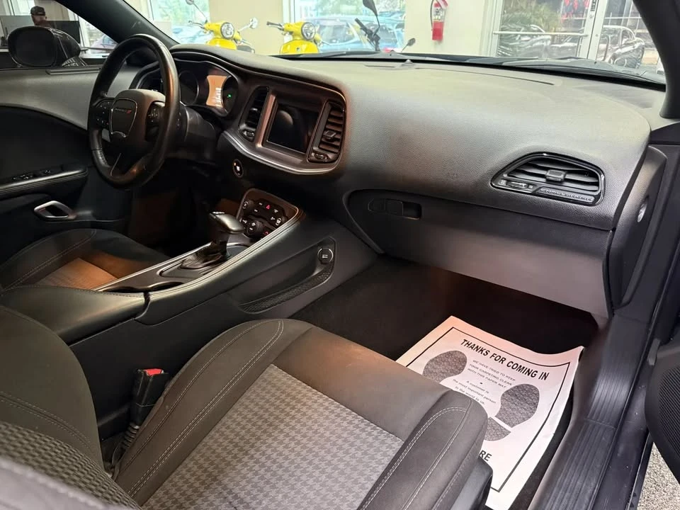 2021 Dodge Challenger 3rd Gen - Image 14 of 19