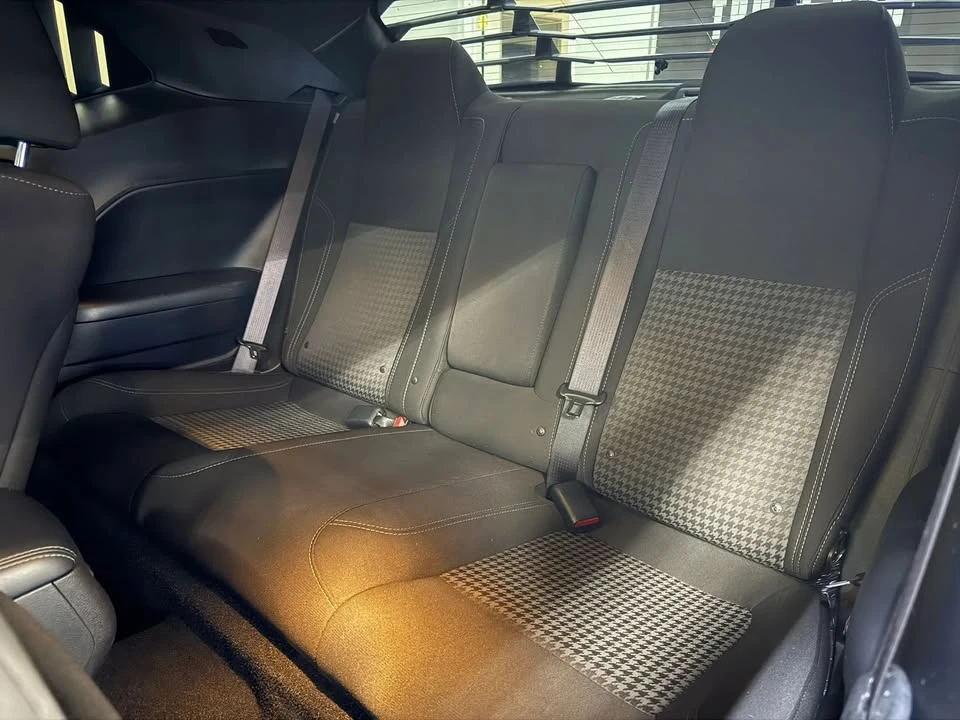 2021 Dodge Challenger 3rd Gen - Image 13 of 19