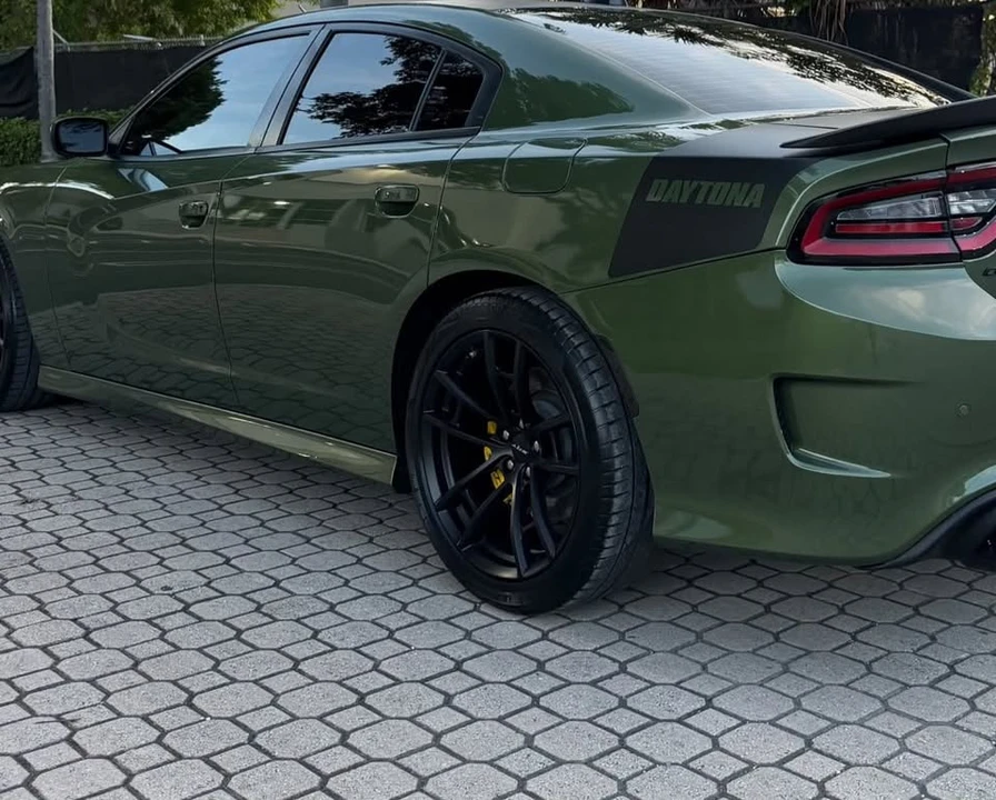 2021 Dodge Charger SRT & 392 7th Gen - Image 17 of 19
