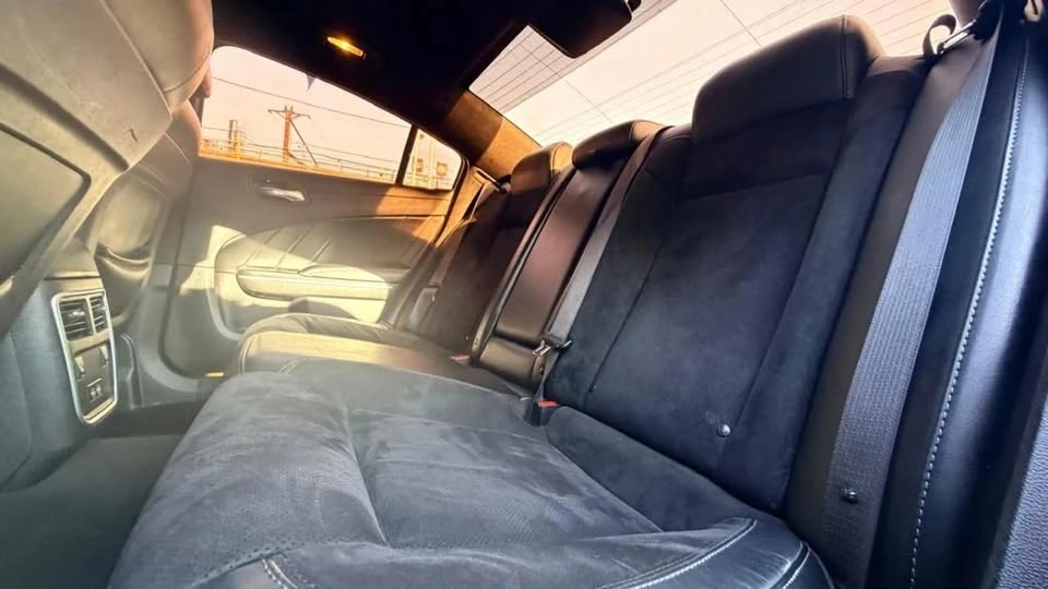 2021 Dodge Charger 7th Gen - Image 9 of 10