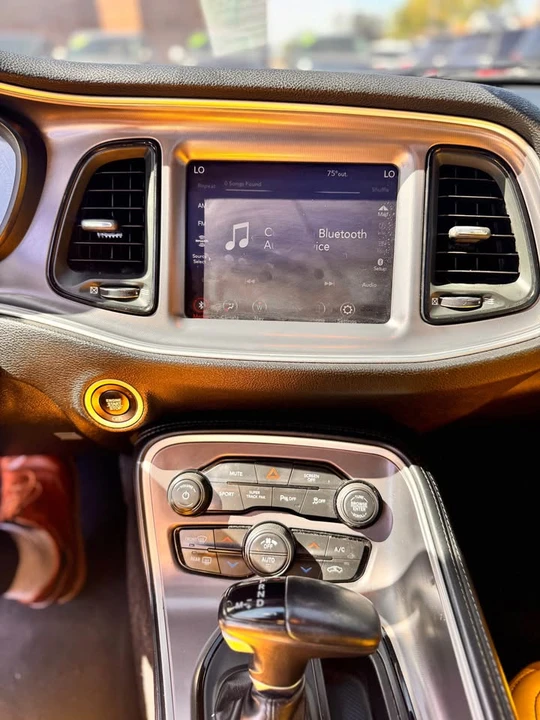 2021 Dodge Challenger 3rd Gen - Image 11 of 20