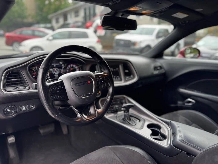 2021 Dodge Challenger 3rd Gen - Image 15 of 20