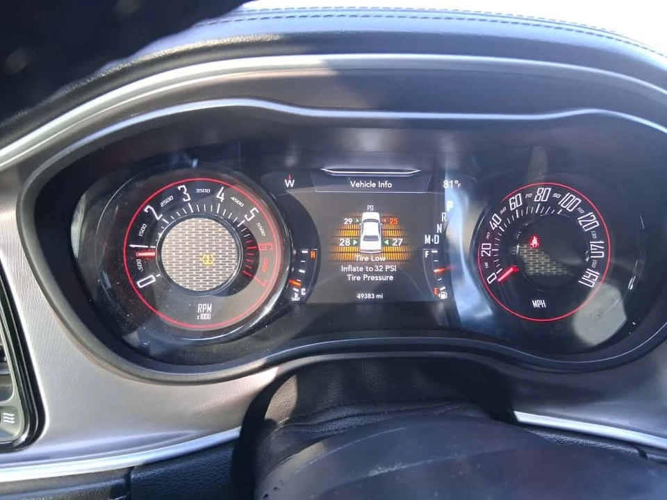 2021 Dodge Challenger 3rd Gen - Image 16 of 17