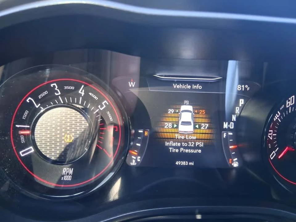 2021 Dodge Challenger 3rd Gen - Image 11 of 17