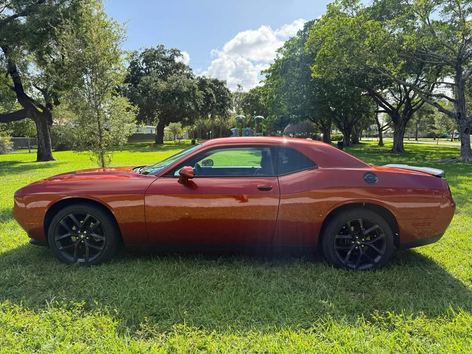 2021 Dodge Challenger 3rd Gen - Image 6 of 11