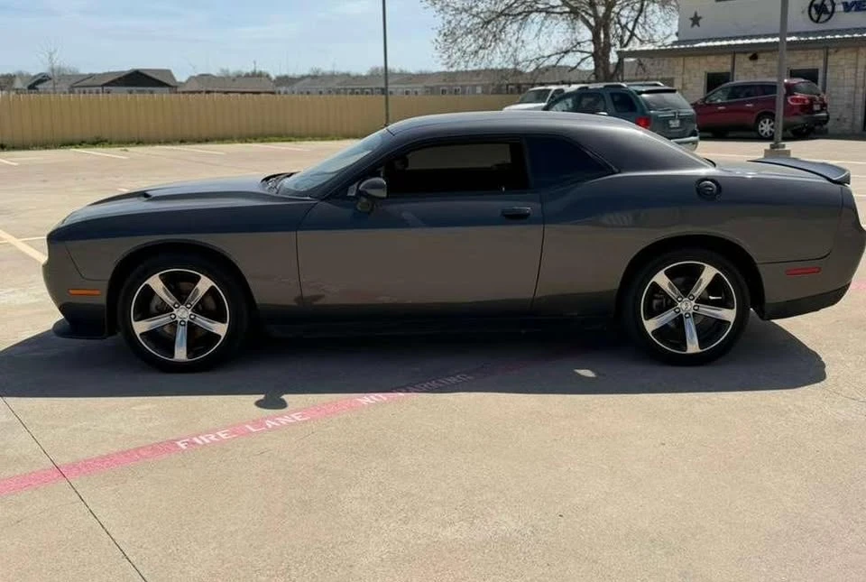 2021 Dodge Challenger 3rd Gen - Image 3 of 12