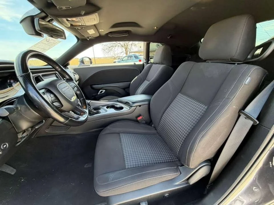 2021 Dodge Challenger 3rd Gen - Image 9 of 12