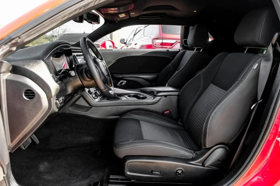 2021 Dodge Challenger 3rd Gen - Image 4 of 12