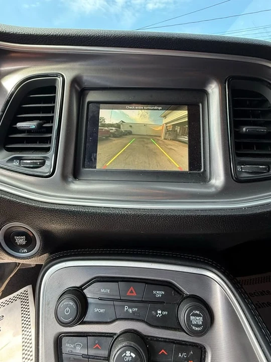 2021 Dodge Challenger 3rd Gen - Image 16 of 17
