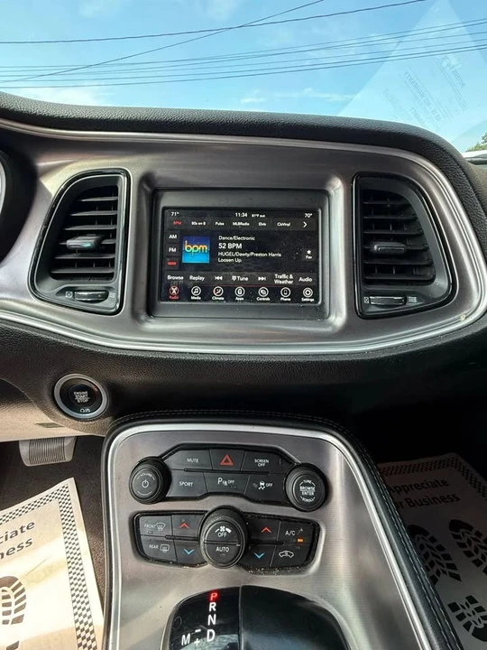 2021 Dodge Challenger 3rd Gen - Image 13 of 17