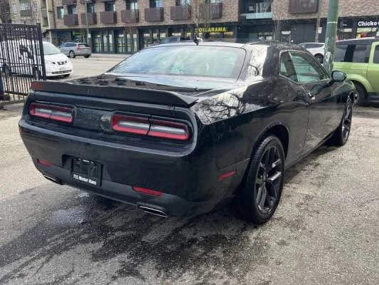 2021 Dodge Challenger - Image 5 of 8