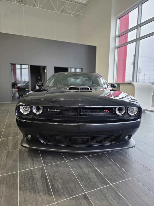 2021 Dodge Challenger 3rd Gen - Image 2 of 7
