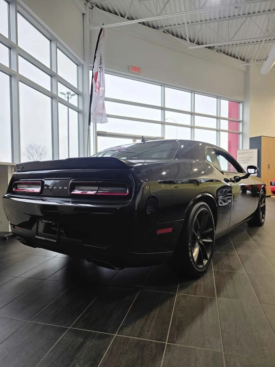 2021 Dodge Challenger 3rd Gen - Image 4 of 7