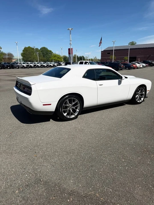 2021 Dodge Challenger 3rd Gen - Image 8 of 14