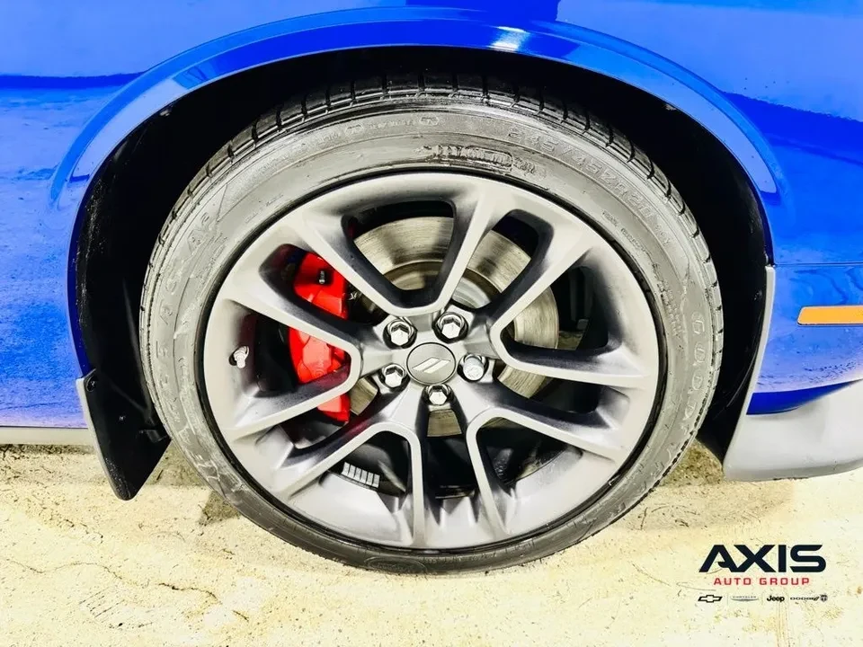 2021 Dodge Challenger 3rd Gen - Image 9 of 13