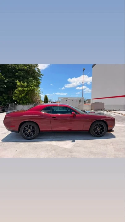 2021 Dodge Challenger 3rd Gen - Image 16 of 20