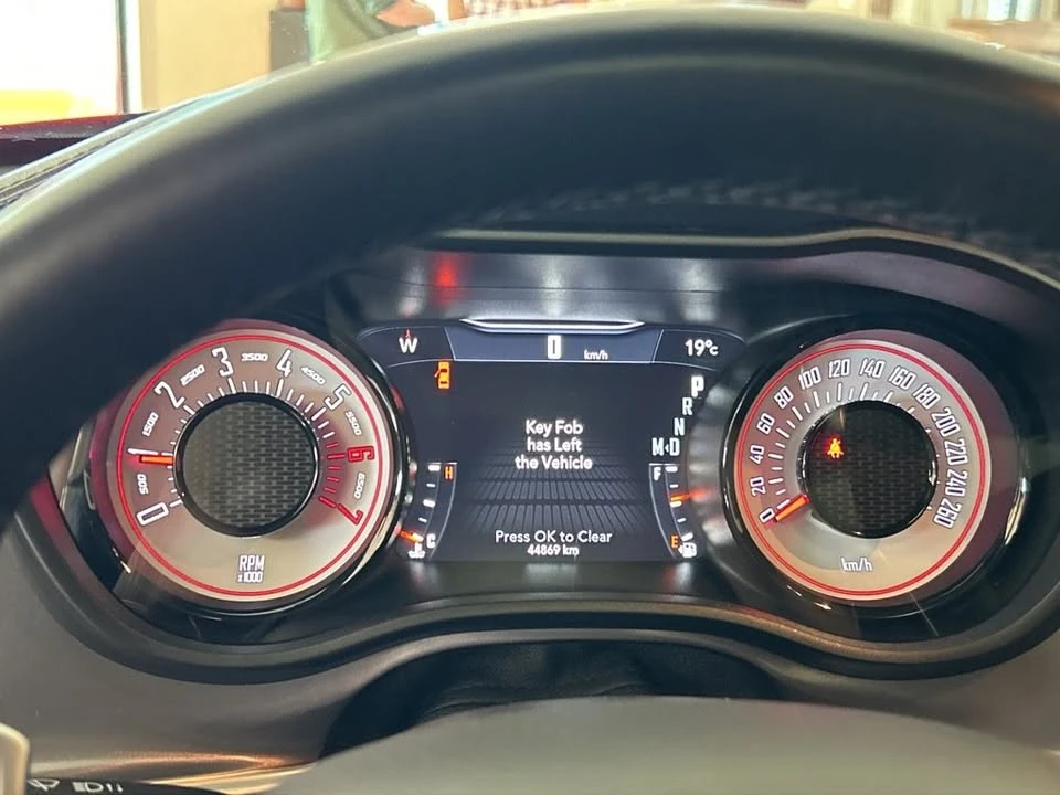 2021 Dodge Challenger 3rd Gen - Image 15 of 20