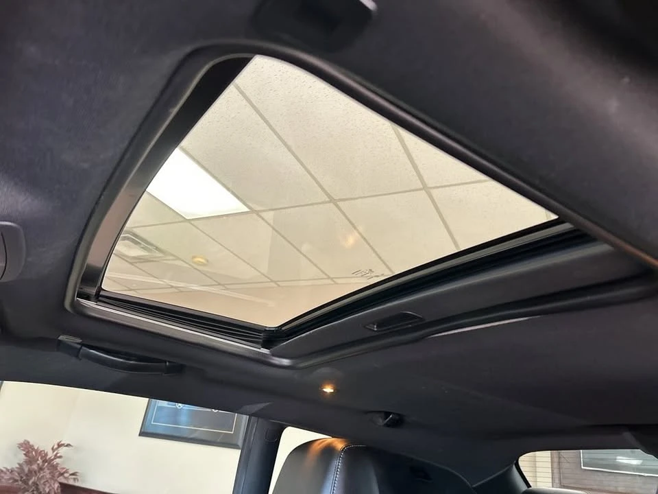 2021 Dodge Challenger 3rd Gen - Image 19 of 20