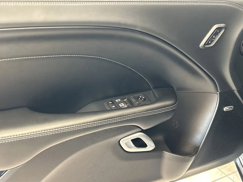 2021 Dodge Challenger 3rd Gen - Image 8 of 20