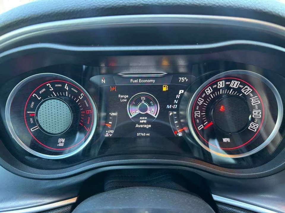 2021 Dodge Challenger 3rd Gen - Image 7 of 9