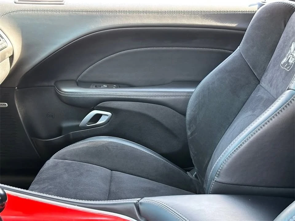 2021 Dodge Challenger 3rd Gen - Image 13 of 19