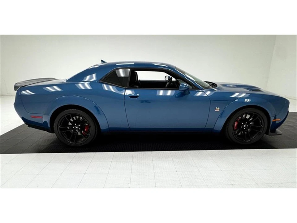 2021 Dodge Challenger 3rd Gen - Image 6 of 31