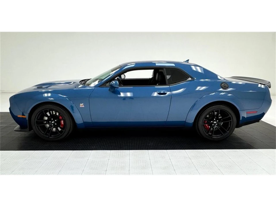 2021 Dodge Challenger 3rd Gen - Image 2 of 31
