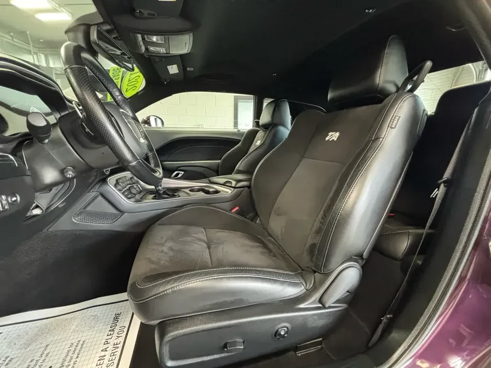2021 Dodge Challenger 3rd Gen - Image 13 of 20