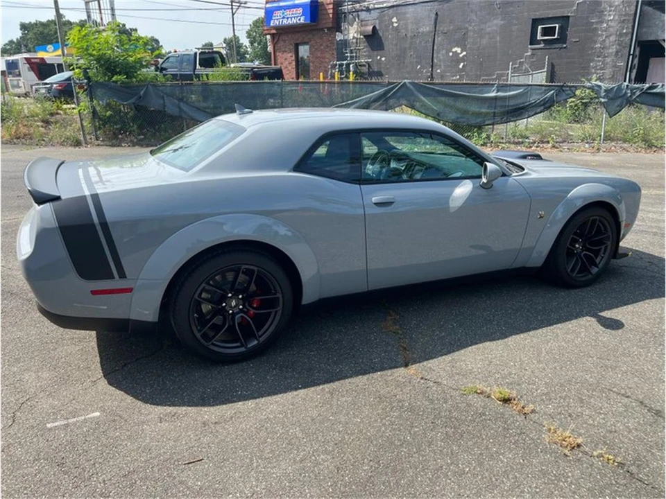 2021 Dodge Challenger 3rd Gen - Image 18 of 31