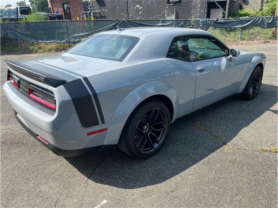 2021 Dodge Challenger 3rd Gen - Image 17 of 31