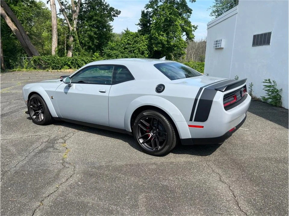 2021 Dodge Challenger 3rd Gen - Image 10 of 31