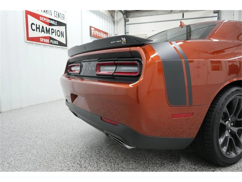 2021 Dodge Challenger 3rd Gen - Image 13 of 31