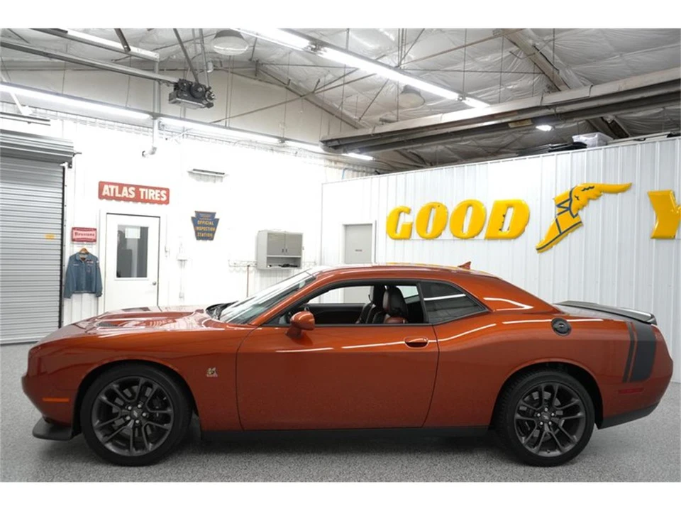 2021 Dodge Challenger 3rd Gen - Image 5 of 31