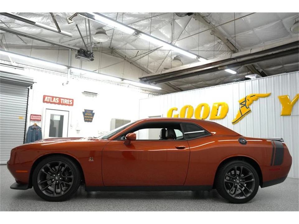 2021 Dodge Challenger 3rd Gen - Image 6 of 31