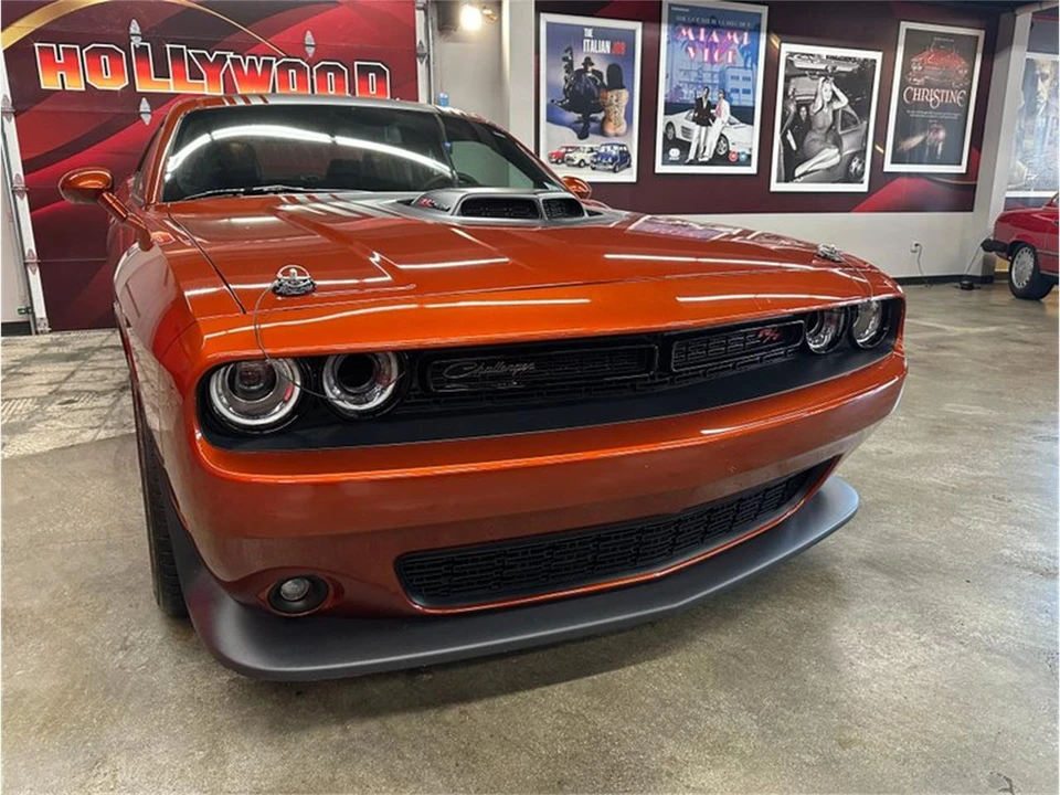 2021 Dodge Challenger 3rd Gen - Image 13 of 31