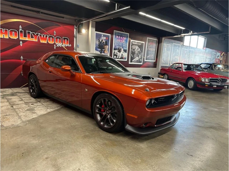 2021 Dodge Challenger 3rd Gen - Image 16 of 31
